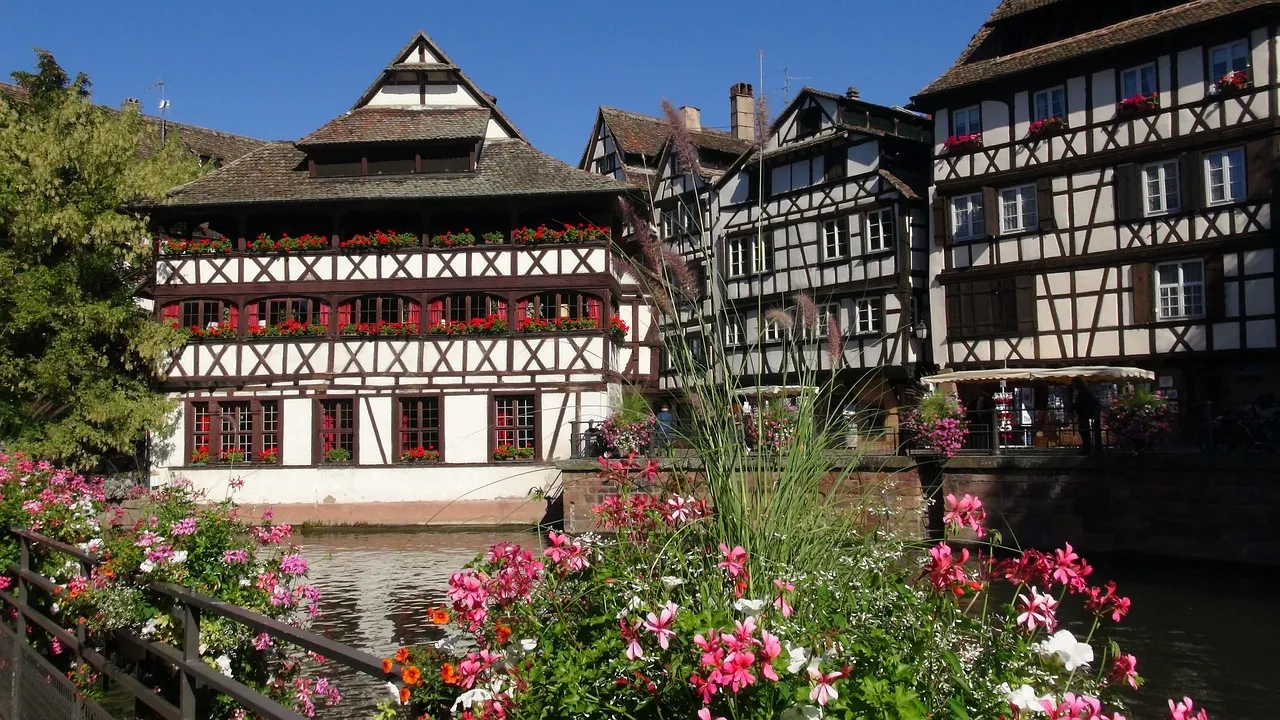 Rues et toits de Strasbourg